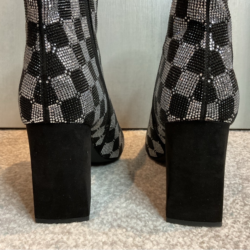 Wild Pair Ingridd Black & White Checkered Rhinestone Booties - Size 7 (NIB) - Picture 4 of 16